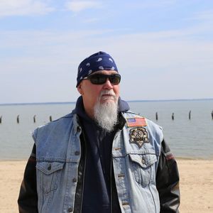 Meet your Posher, Howard